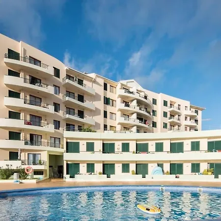Garajau Studio- Pool & Parking *